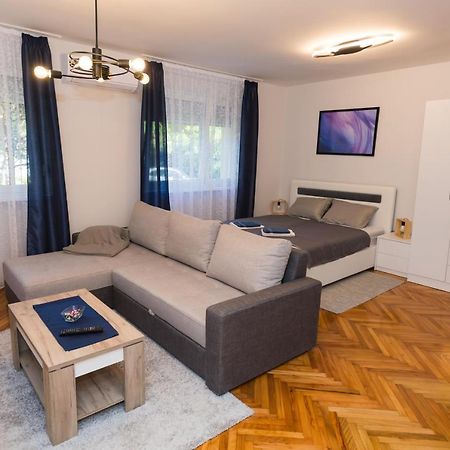 Apartman Studio Blue 苏博蒂察 外观 照片